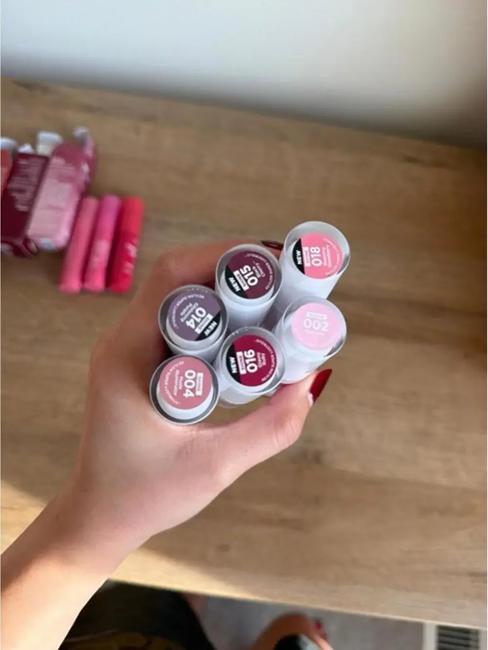 7x bundle Revlon Super Lustrous Glass Shine Balm